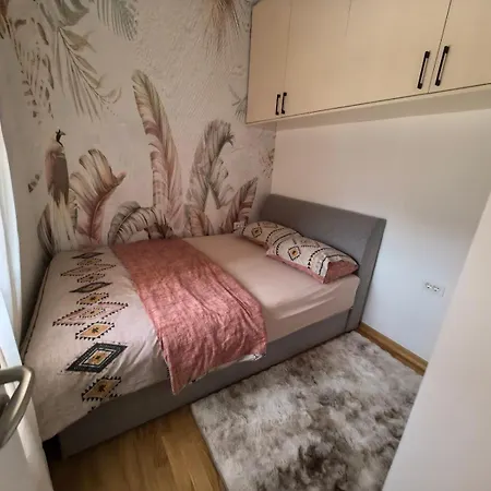 Apartment Relaxroom Podgorica